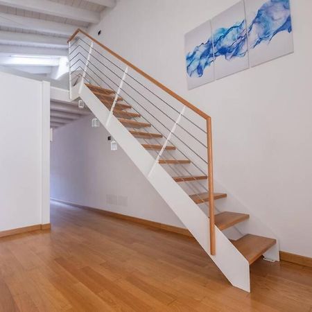 Happy Guest Apartments - Lake & Style Riva di Solto Exterior photo